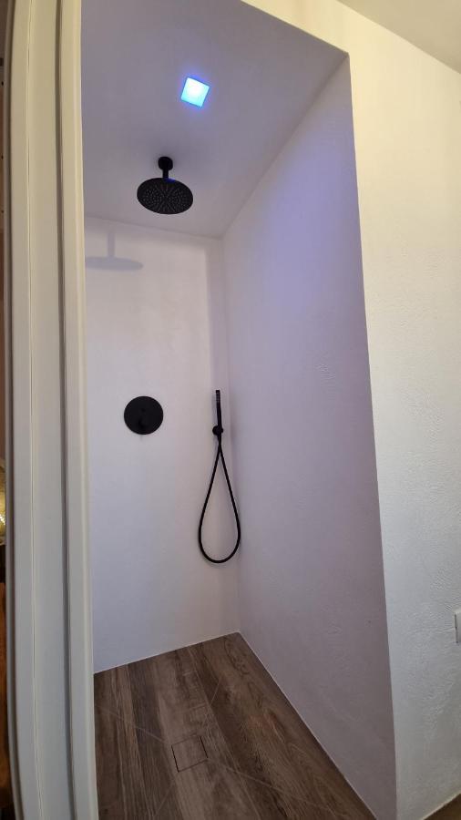 Casa Apula Hotel Конверсано Екстериор снимка