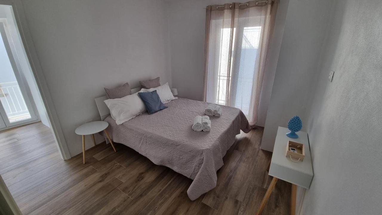 Casa Apula Hotel Конверсано Екстериор снимка