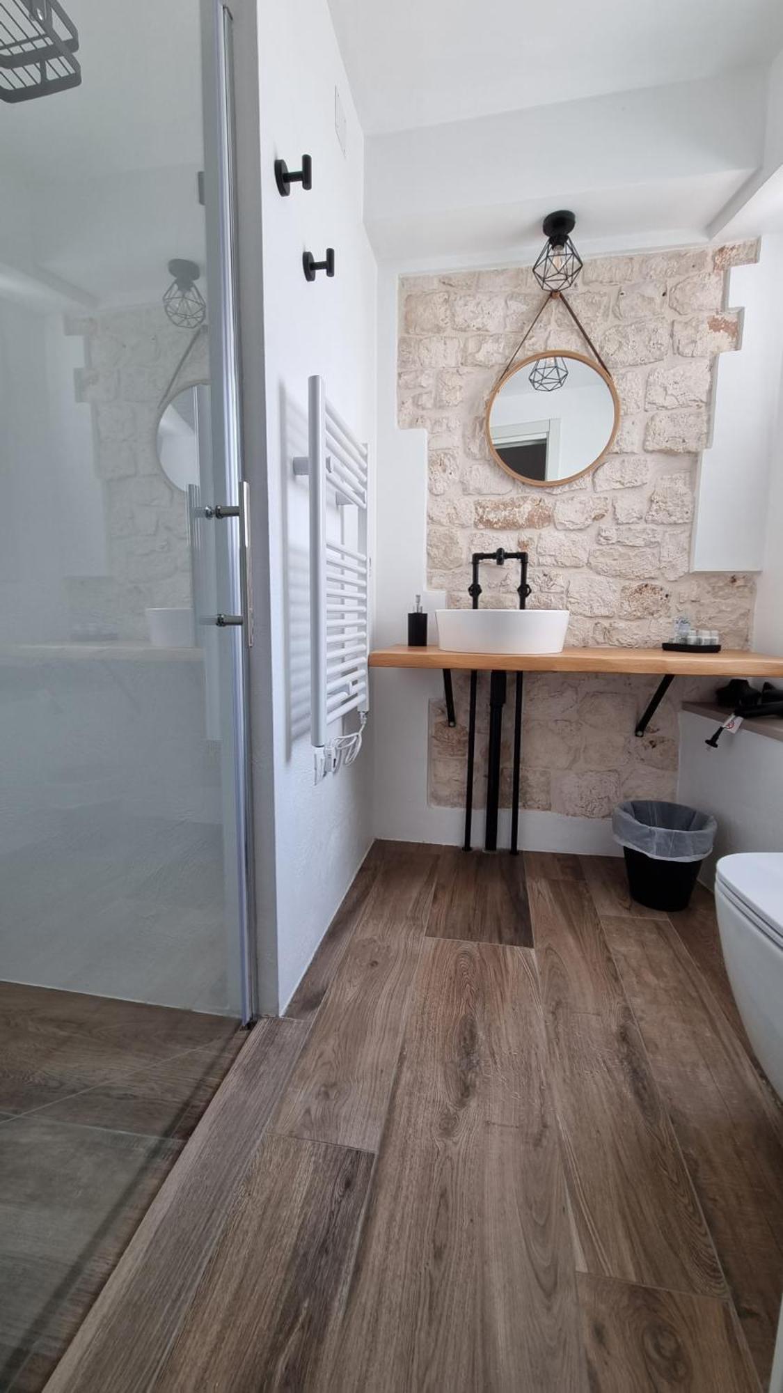 Casa Apula Hotel Конверсано Екстериор снимка